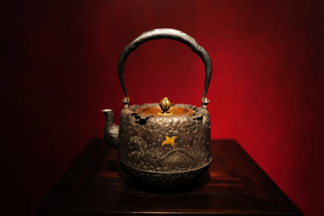 Reincarnation - The Second Life of Japanese Antique Kettles