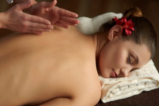 Get Best Massage Therapy Benefits at Beauty Spa in Vancouver